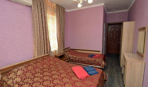 Полулюкс трехместный (2-4 этаж)