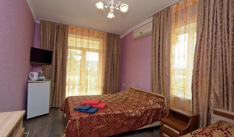 Полулюкс трехместный (2-4 этаж)