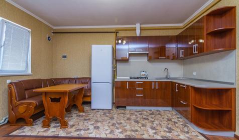 Люкс трехкомнатный. Гостевой дом Бриз, Туапсе, Небуг