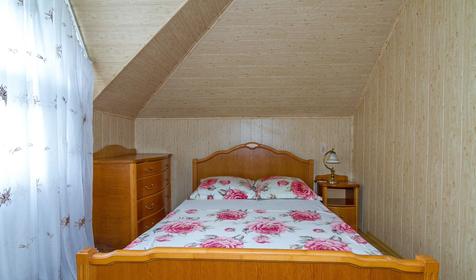 Люкс трехкомнатный в коттедже. Гостевой дом Бриз, Туапсе, Небуг