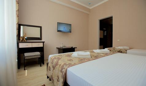 Трехместный с балконом. Отель Корфу, п. Витязево