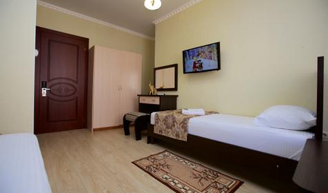 Трехместный с балконом. Отель Корфу, п. Витязево