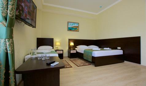 Четырехместный с балконом. Отель Корфу, п. Витязево