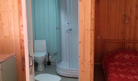 Четырехместный во дворе