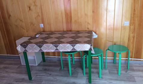 Четырехместный во дворе