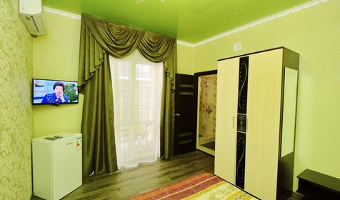 Двухместный с балконом. Мини-гостиница Абрикос, Геленджик, Кабардинка