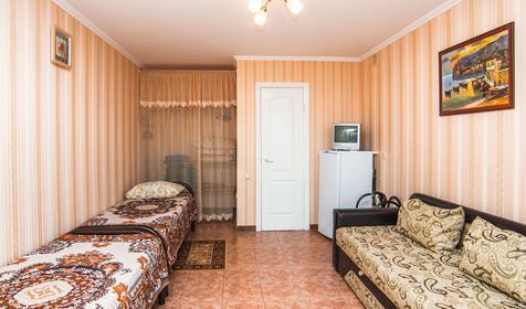 Тихий дворик в Бетте