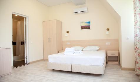 Трехместный номер, второй дом. 3 этаж, без балкона