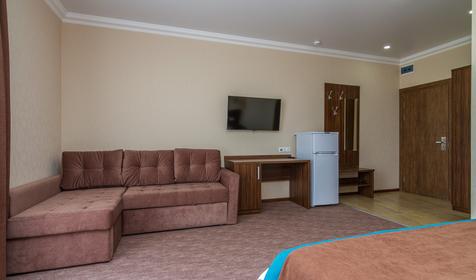 Комфорт плюс с балконом. Гостевой дом Артемида, Геленджик, Архипо-Осиповка