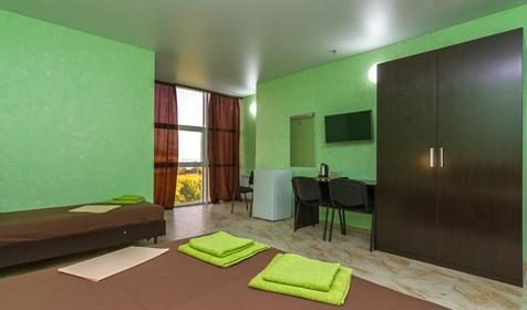 Улучшенный трехместный. Гостевой дом Легенда, г. Геленджик, с. Дивноморское