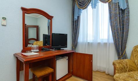 Люкс двухкомнатные. Гостиница KOZMOC, г. Геленджик