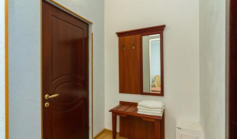 Люкс двухкомнатные. Гостиница KOZMOC, г. Геленджик