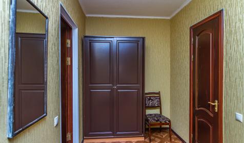 Трехместный номер с раздельными кроватями. Частная гостиница Изумрудная, Геленджик