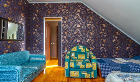 Cемейный. Частная гостиница Изумрудная, Геленджик