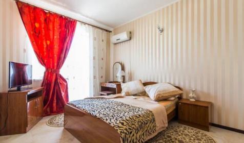 Двухкомнатный семейный с балконом, 2 этаж