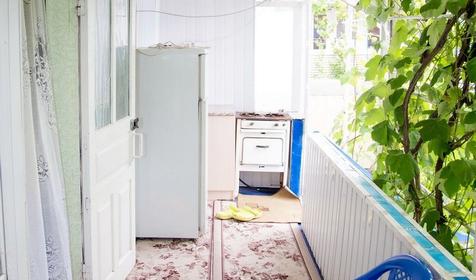 Двухкомнатный со всеми удобствами на втором этаже