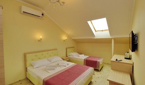 Мансарда трехместная