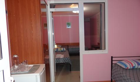 Стандарт с лоджией 2-3 местный № 1-9