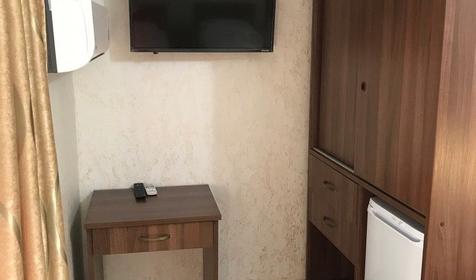 Бюджетный двухместный с 2 отдельными кроватями. Гостевой дом Парус, Туапсе, Джубга