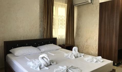 Бюджетный двухместный с 2 отдельными кроватями. Гостевой дом Парус, Туапсе, Джубга