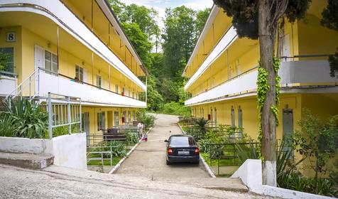 Санаторий Известия, Адлер