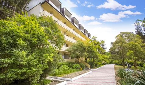 Санаторий Известия, Адлер