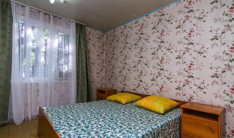 Домик трехместный с удобствами. База отдыха Экспресс, Туапсе, Бухта Инал