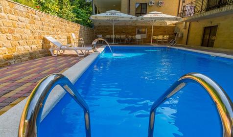 Гостиница Золотая корона, Туапсинский р-н, п. Пляхо