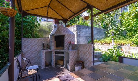 Гостевой дом Волгарь, Сочи, Лоо