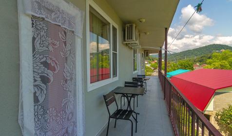 Четырехместный стандарт. Гостевой дом Волгарь, Сочи, Лоо