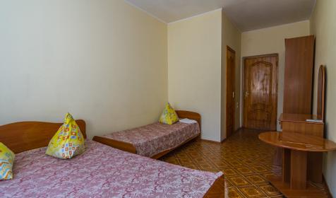 Семейный. Гостевой дом Лето, Сочи, Адлер