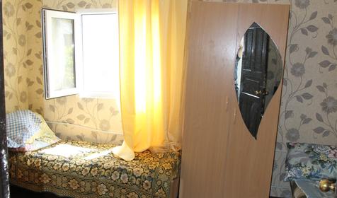 Трехместный