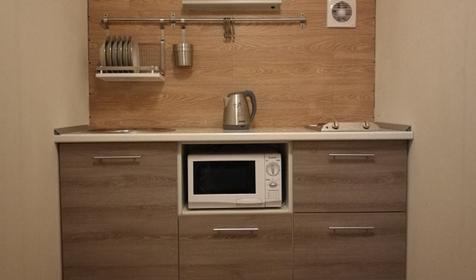 Семейный трехместный кухней