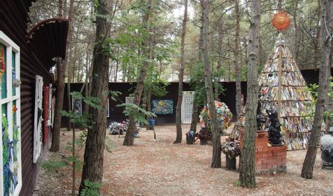 Галерея современного искусства Белая Лошадь, Геленджик