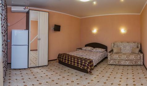 Гостевой дом На Крутом, г. Ейск, ст. Должанская