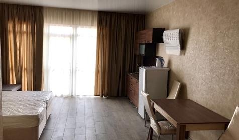 Студия с балконом