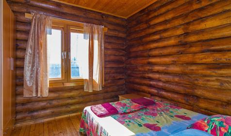 Сруб. База отдыха Роза ветров, Ейский район, ст. Должанская, коса Долгая