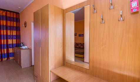 Люкс. База отдыха Роза ветров, Ейский район, ст. Должанская, коса Долгая