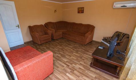 Частный дом Уютный отдых, Ейск, Должанская