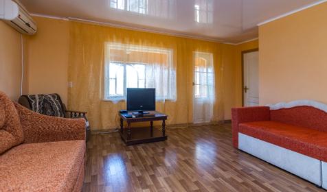 Частный дом Уютный отдых, Ейск, Должанская