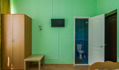 Трехместный стандарт. Гостевой дом На Коллективной, Ейский район, ст. Должанская