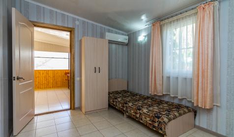 Гостевой дом Солнечный, Ейск, Должанская