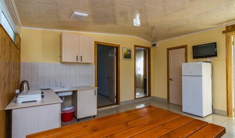 Гостевой дом Солнечный, Ейск, Должанская