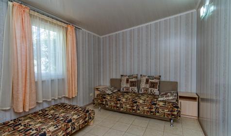 Гостевой дом Солнечный, Ейск, Должанская