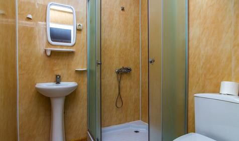 Двухместный с удобствами и верандой. База отдыха Бриз, Ейск, Должанская