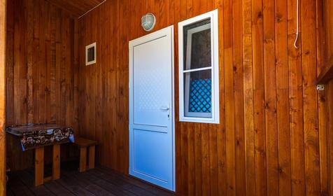 Двухместный с удобствами и верандой. База отдыха Бриз, Ейск, Должанская