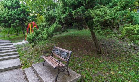 База отдыха Инфанта, Бухта Инал