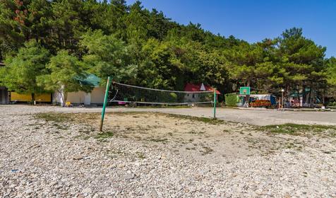 База отдыха Нефтяник, п. Архипо-Осиповка