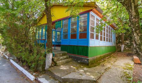 База отдыха Нефтяник, п. Архипо-Осиповка