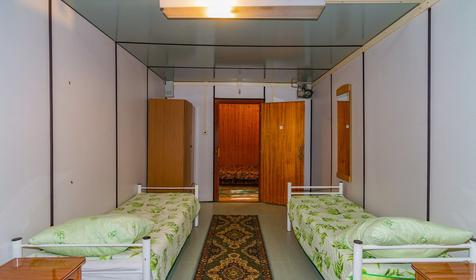 Четырехместный люкс. База отдыха Нефтяник, п. Архипо-Осиповка